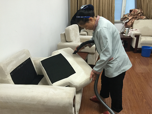 家用沙發(fā)清洗 